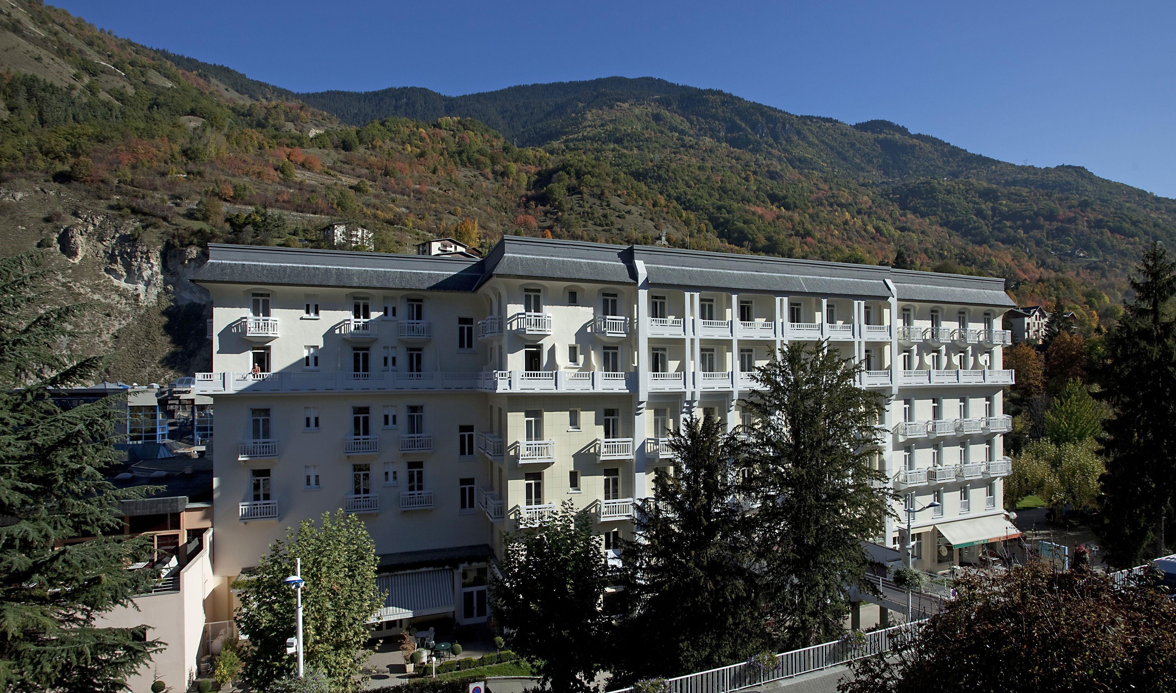 B&B Home Brides-Les-Bains Les 3 Vallees Exteriör bild