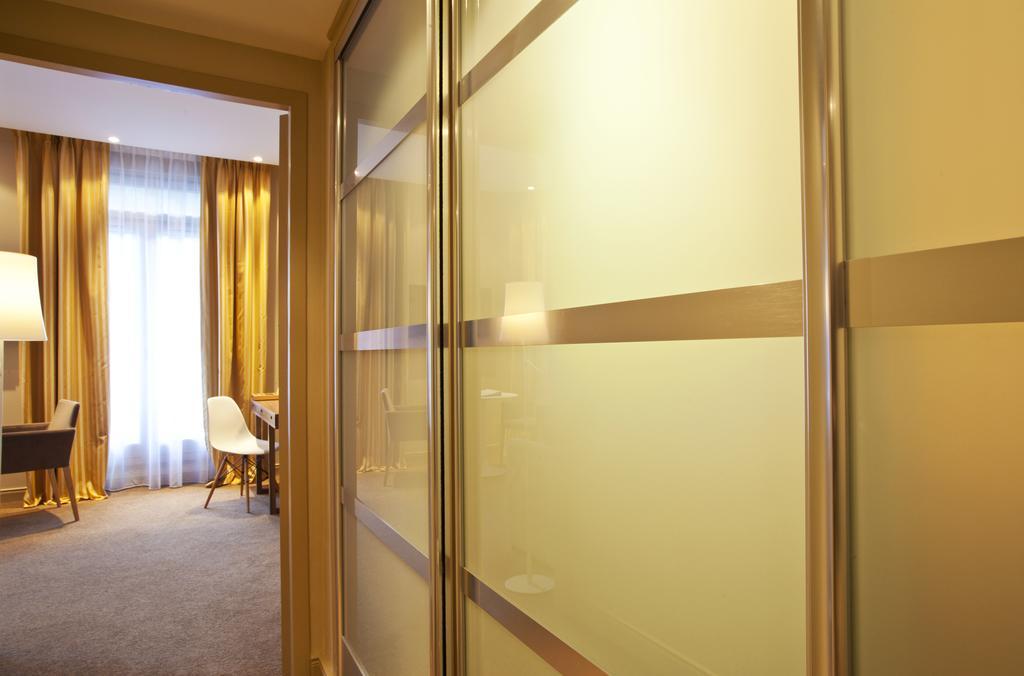 B&B Home Brides-Les-Bains Les 3 Vallees Exteriör bild